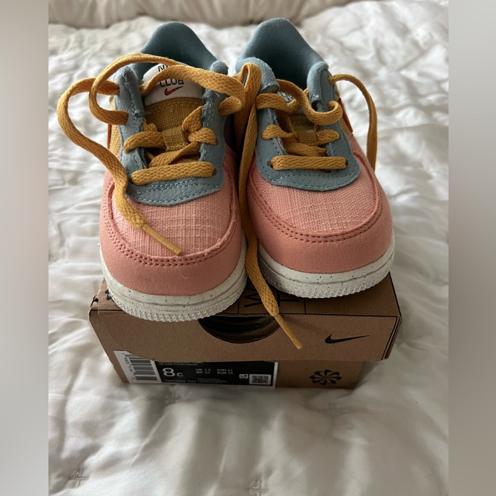 Nike Sun Club Kids Sneakers in Pink and Yellow NWT